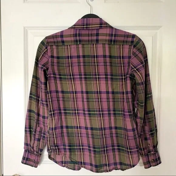 Chaps Plaid Button Down Blouse with Double pockets - Picture 2 of 4